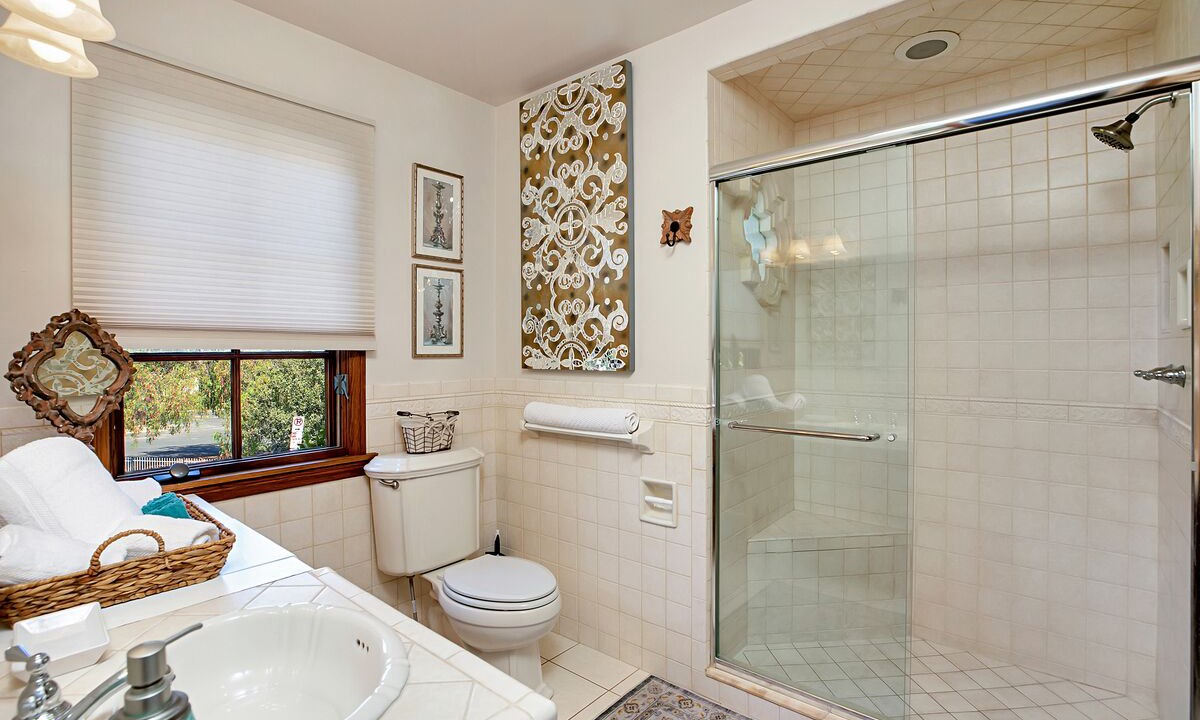 Photo of Bathroom in San Juan Capistrano