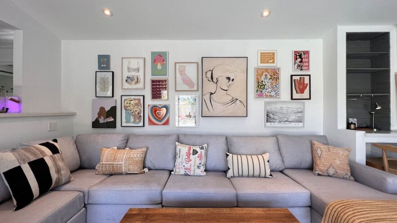 Photo of Livingroom in Sherwood Forest and Thistle Development