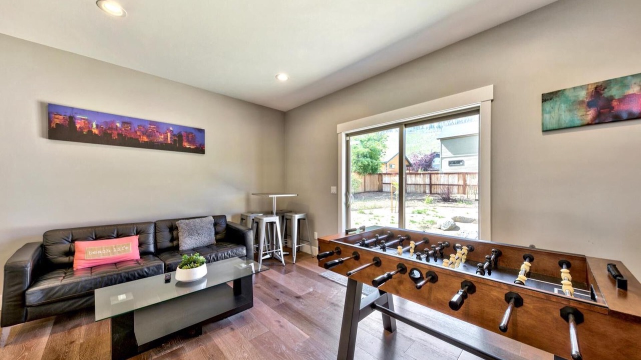 Photo of Bedroom in Mountain View Estates