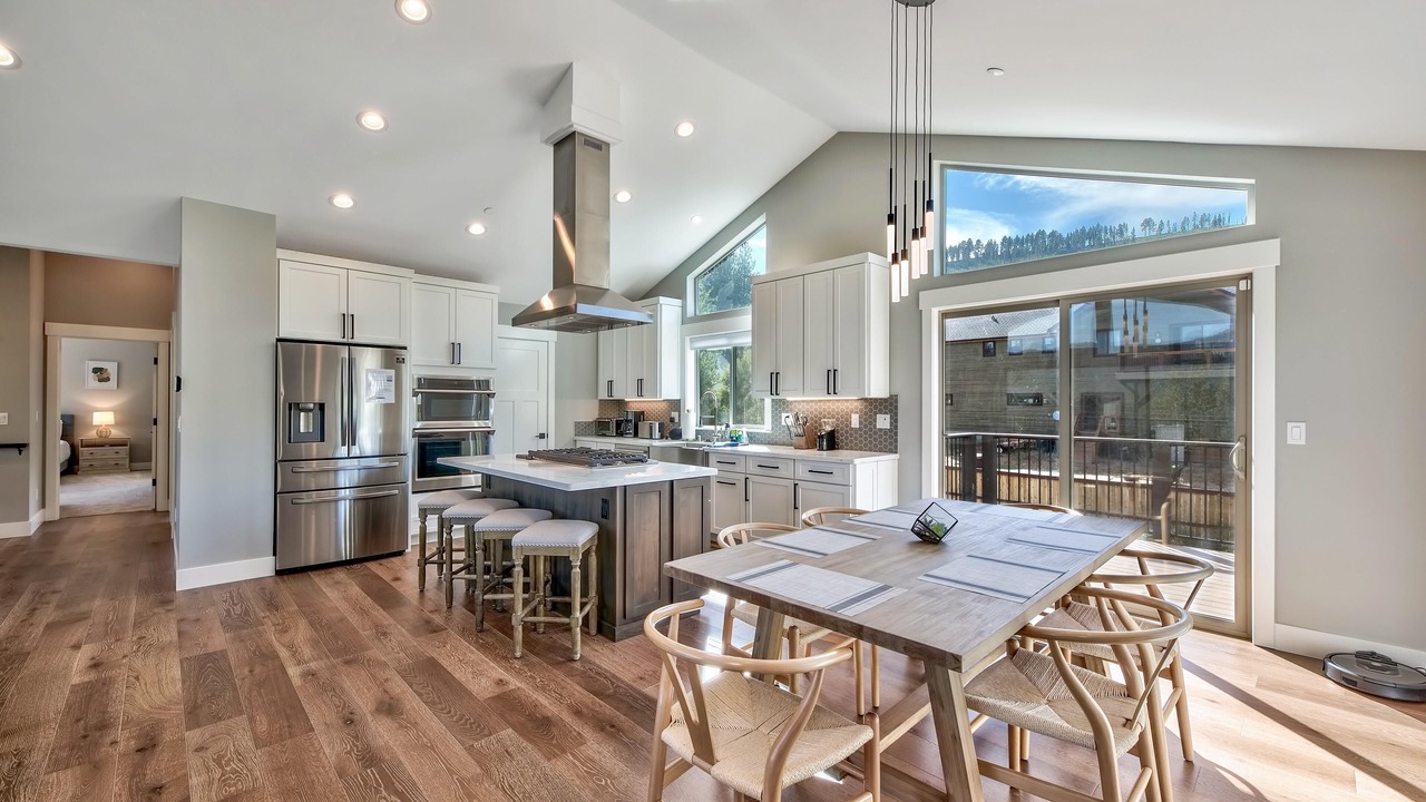Photo of Others in Mountain View Estates