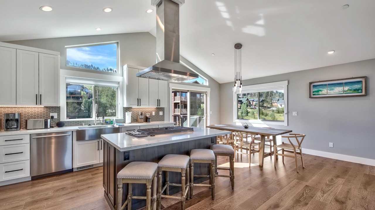 Photo of Kitchen in Mountain View Estates