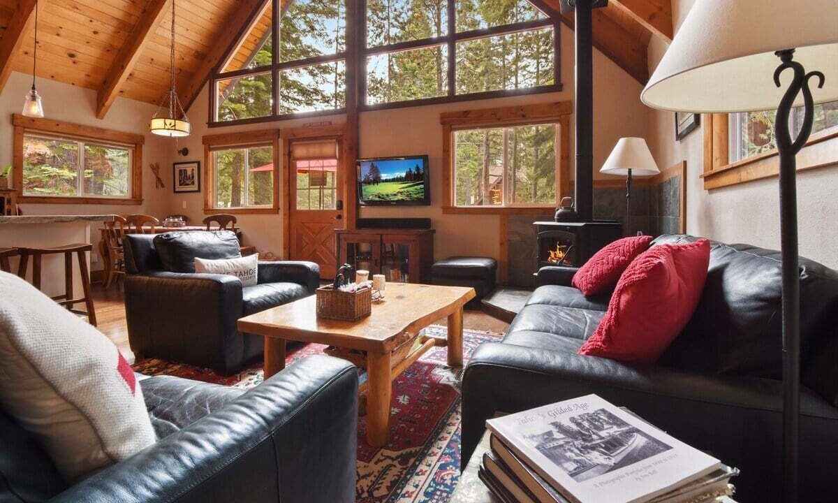 Photo of Livingroom in McKinney Estates