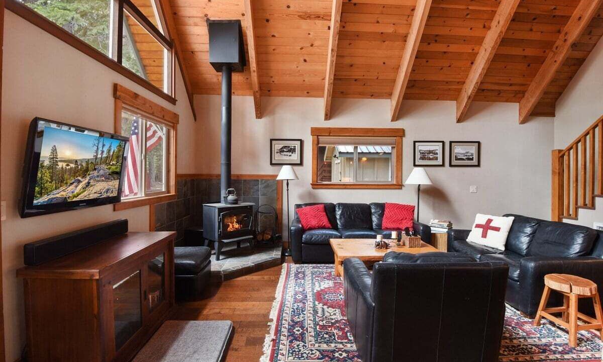 Photo of Livingroom in McKinney Estates