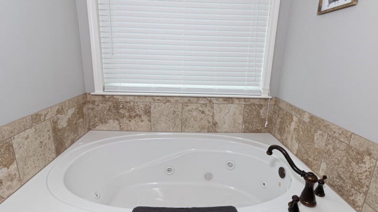 Photo of Bathroom in Fortson