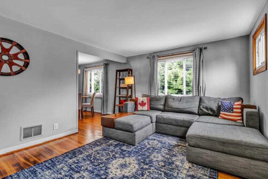 Photo of Livingroom in North Buffalo