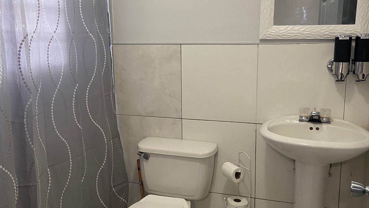 Photo of Bathroom in Nassau