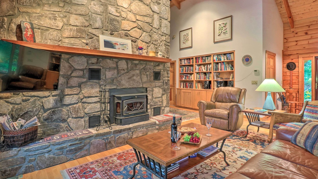 Photo of Livingroom in Canton