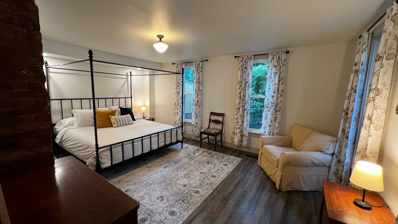 Photo of Bedroom in Madison