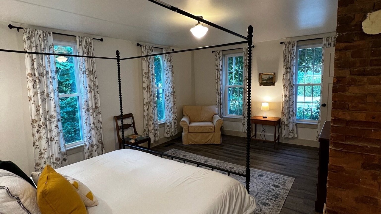 Photo of Bedroom in Madison