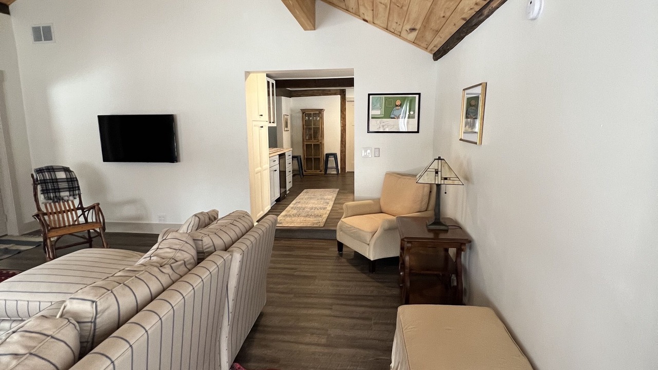 Photo of Livingroom in Madison