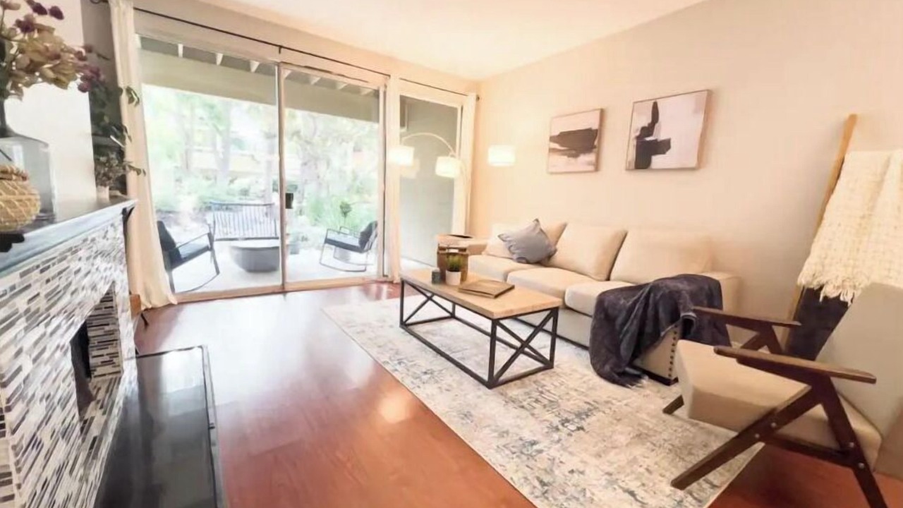 Photo of Livingroom in Santa Ana Heights