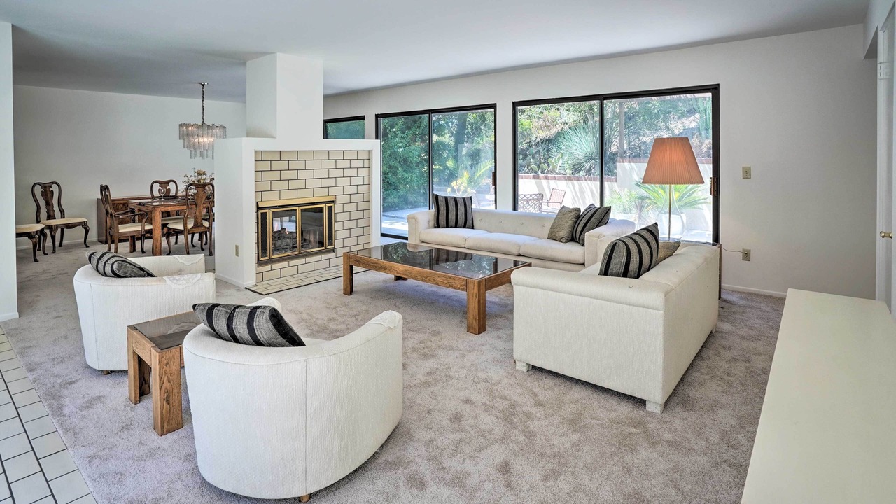 Photo of Livingroom in Coto de Caza