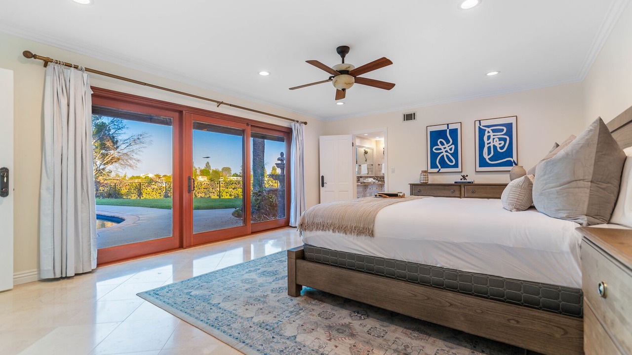 Photo of Bedroom in Los Angeles