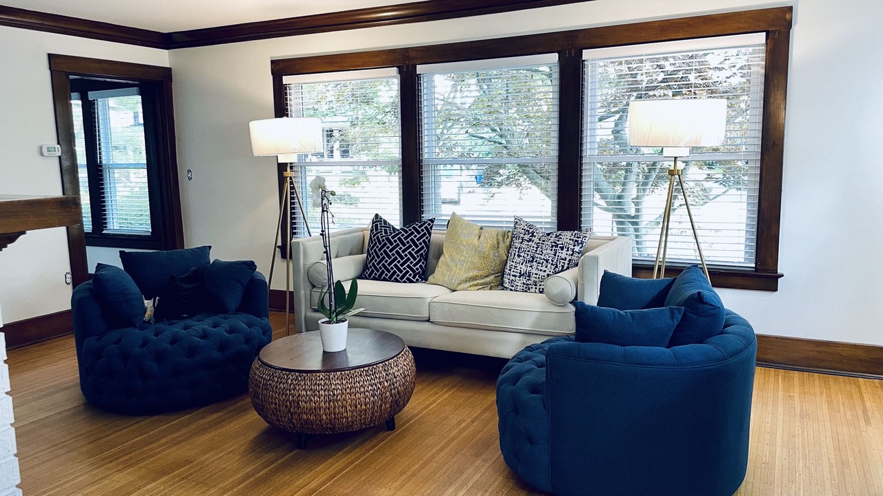 Photo of Livingroom in Rochester