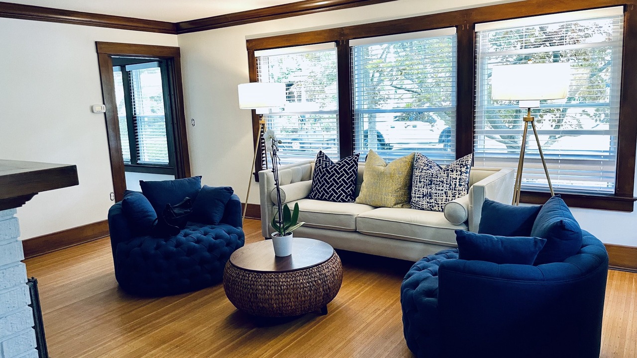 Photo of Livingroom in Rochester