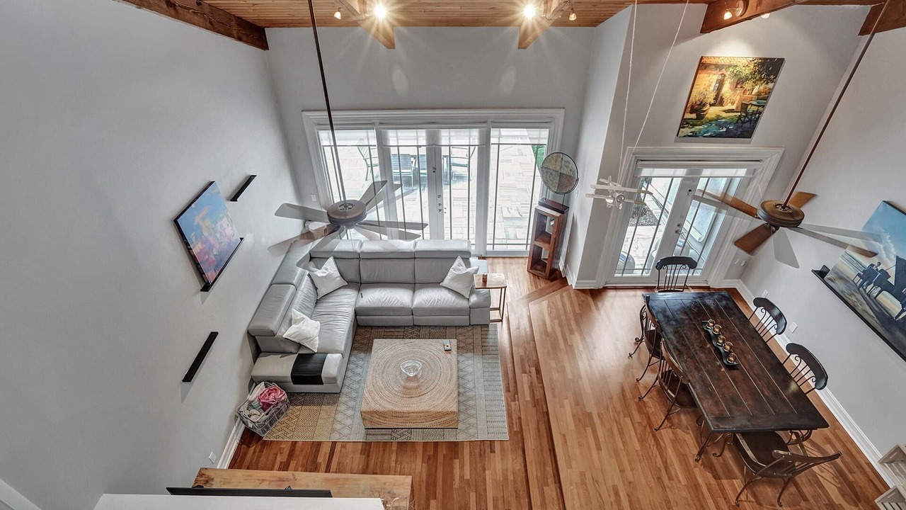 Photo of Livingroom in Colee Hammock