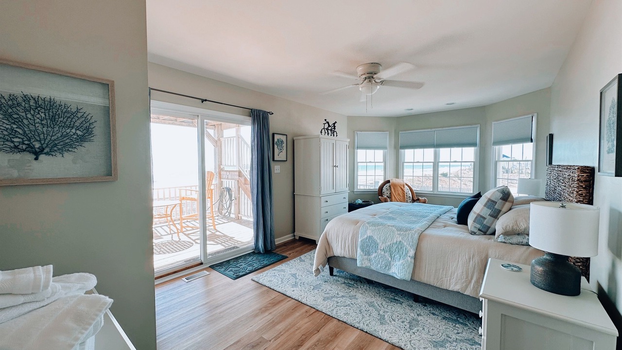 Photo of Bedroom in Village of Stump Sound