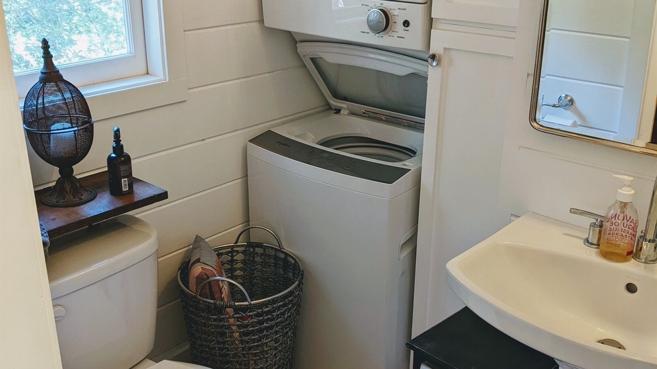 Photo of Bathroom in Fern Valley