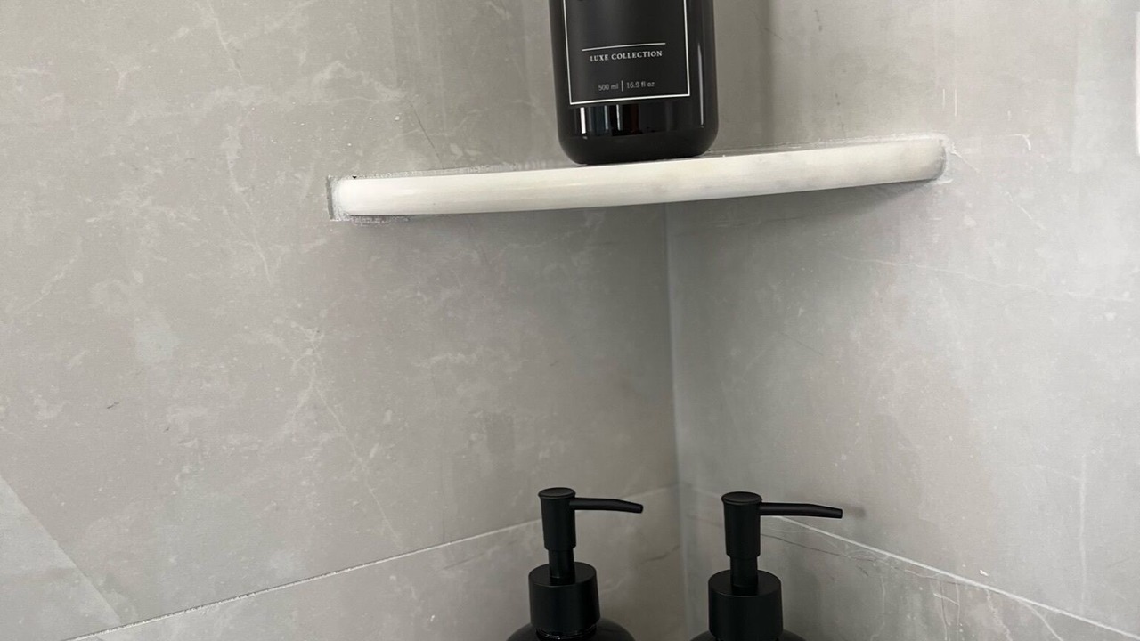 Photo of Bathroom in Pembroke Park