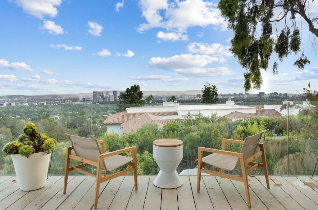 Photo of Outdoor in Beverly Hills