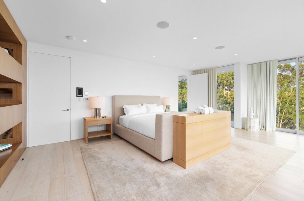Photo of Bedroom in Beverly Hills