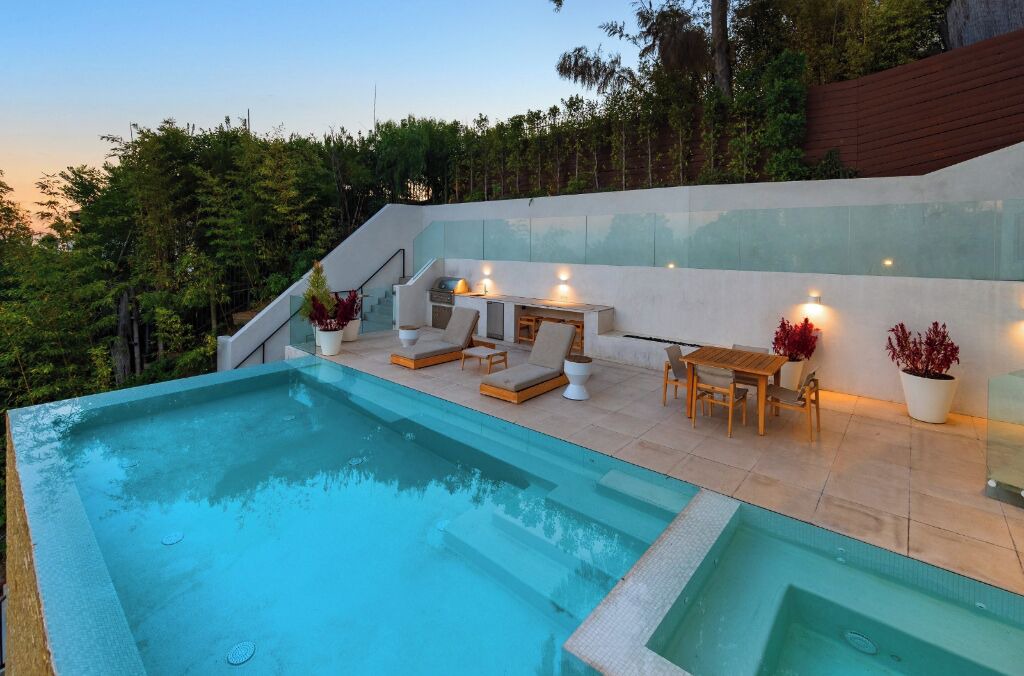 Photo of Outdoor in Beverly Hills