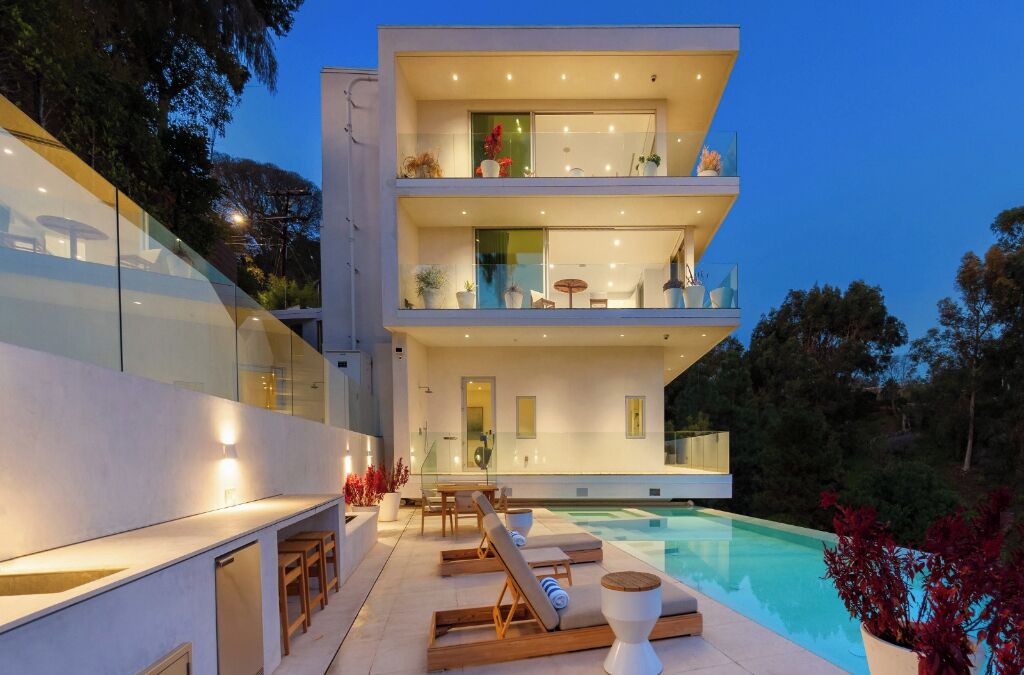 Photo of Outdoor in Beverly Hills