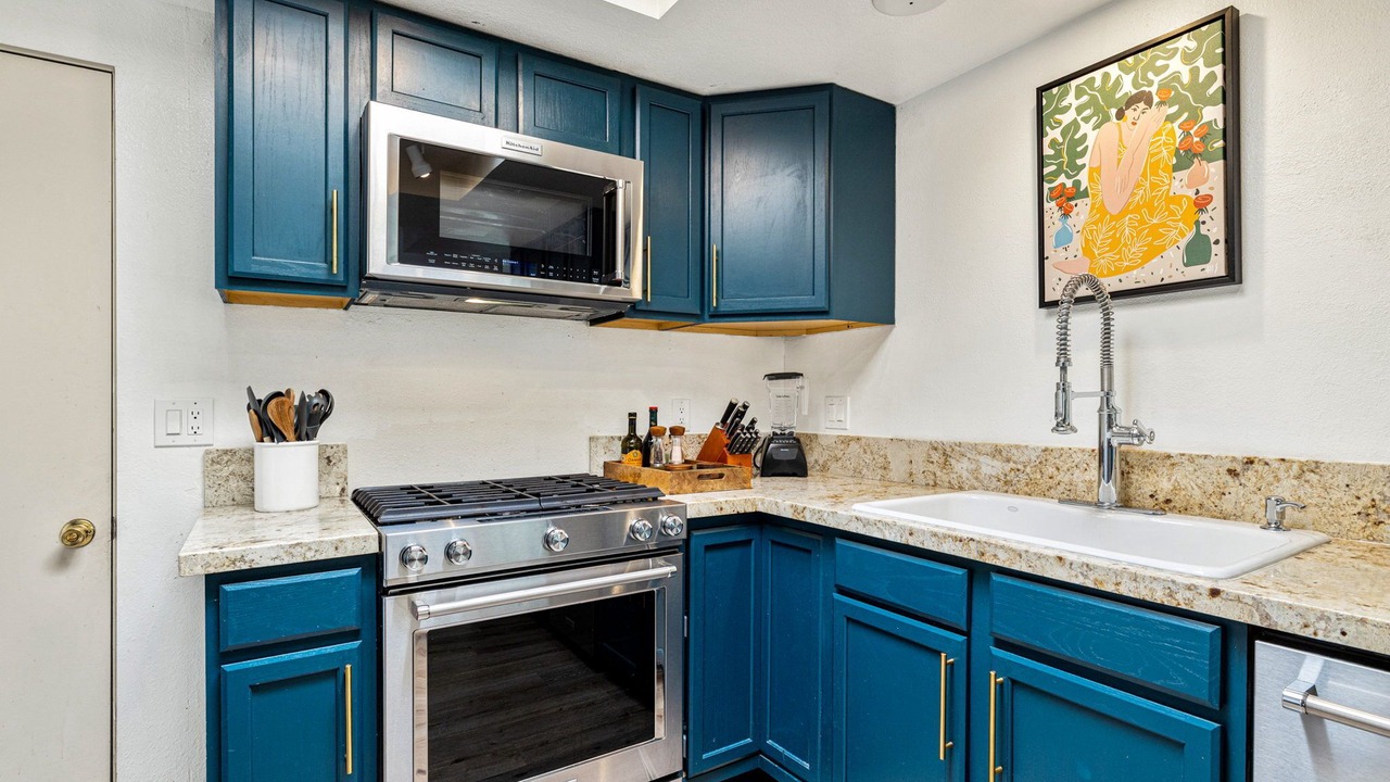 Photo of Kitchen in Desert Park Estates