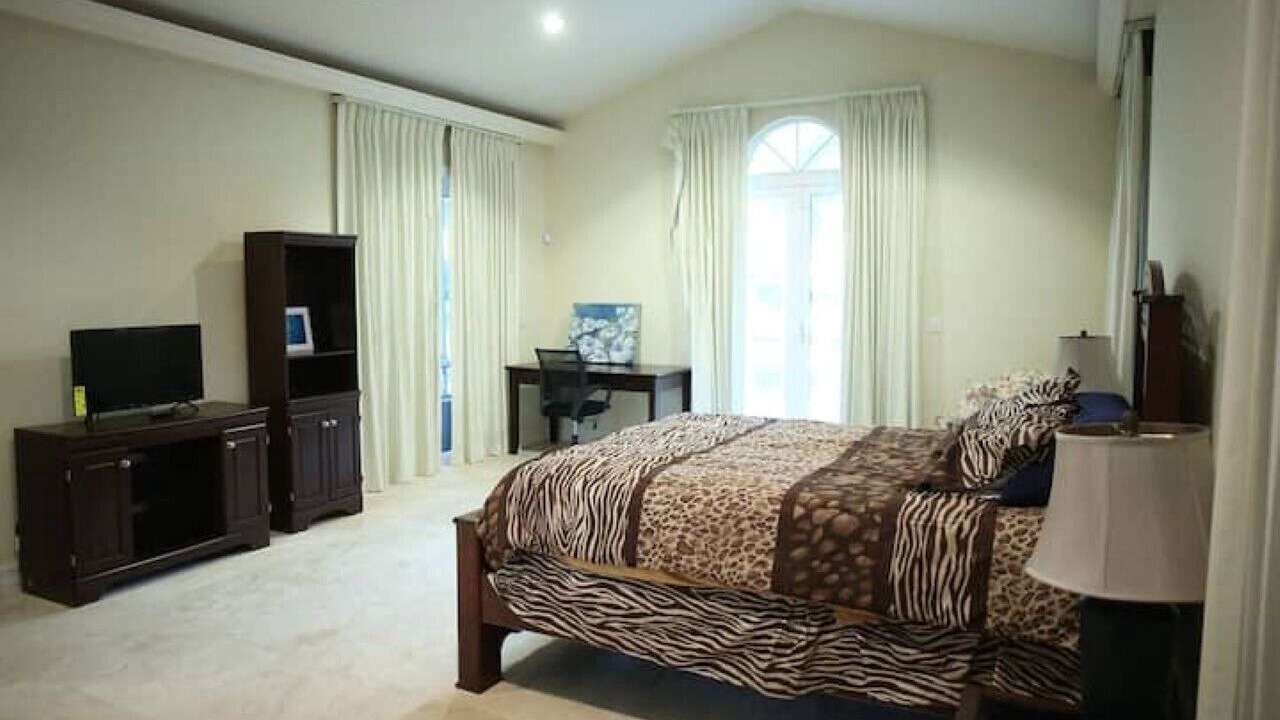 Photo of Bedroom in Williams Town