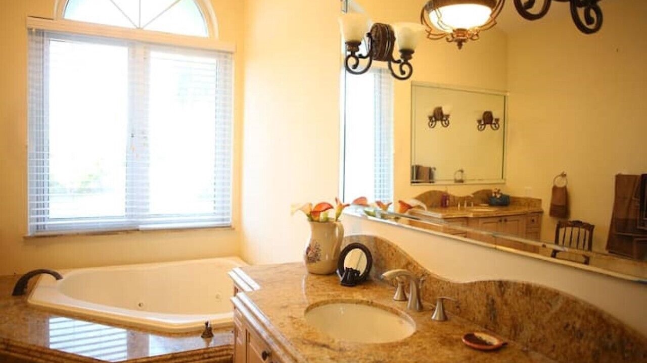 Photo of Bathroom in Williams Town