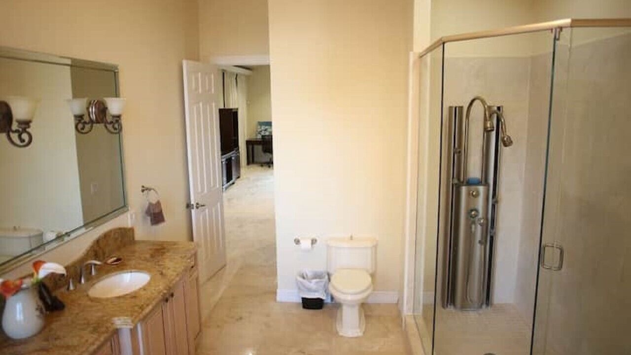 Photo of Bathroom in Williams Town
