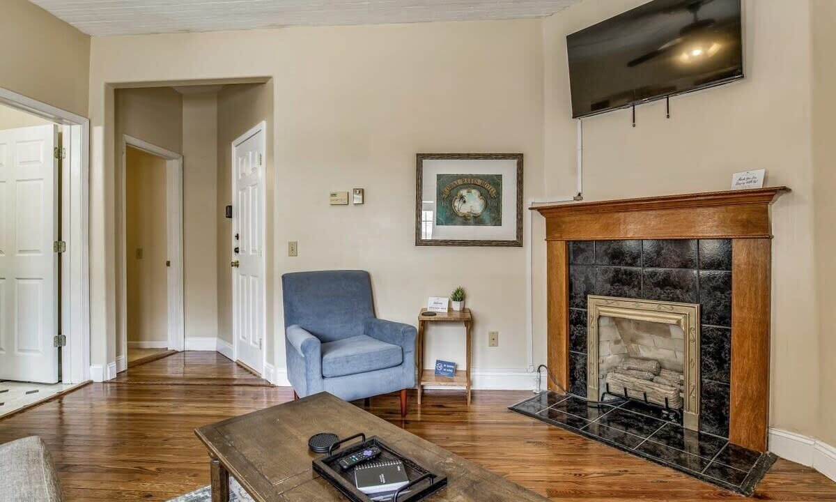 Photo of Livingroom in South Pensacola