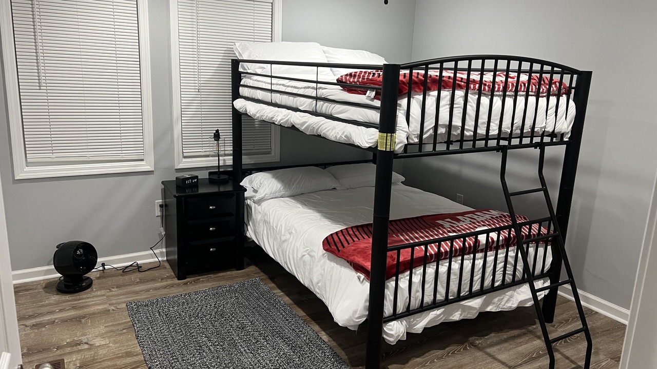 Photo of Bedroom in Duncanville