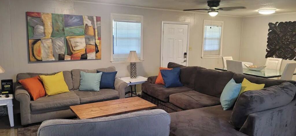 Photo of Livingroom in South Pensacola