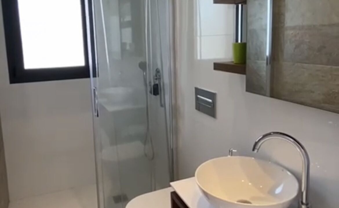 Photo of Bathroom in Los Arenales del Sol