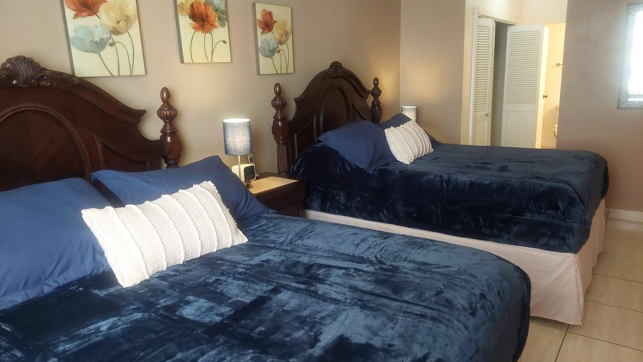 Photo of Bedroom in Hallandale Beach