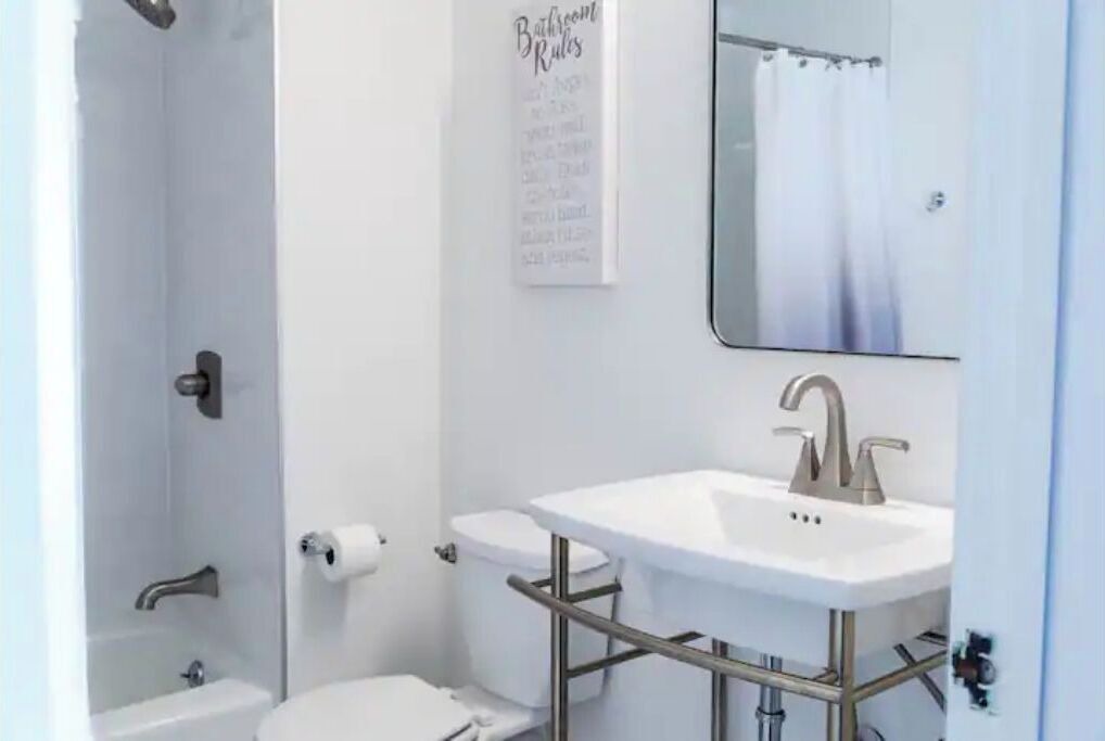 Photo of Bathroom in Central City
