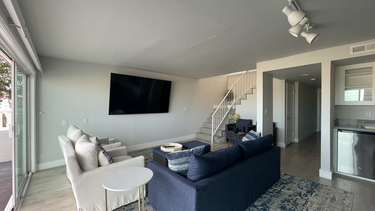 Photo of Livingroom in Playa Del Rey