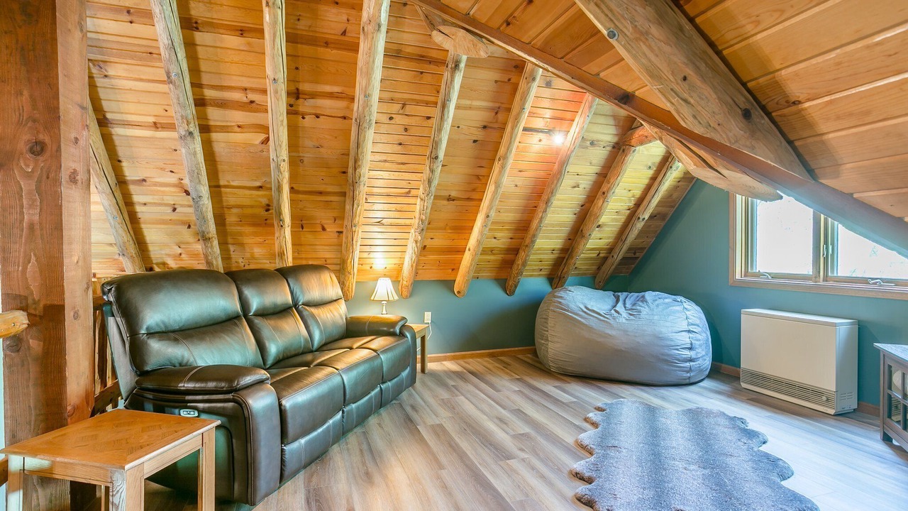 Photo of Livingroom in Bloomfield