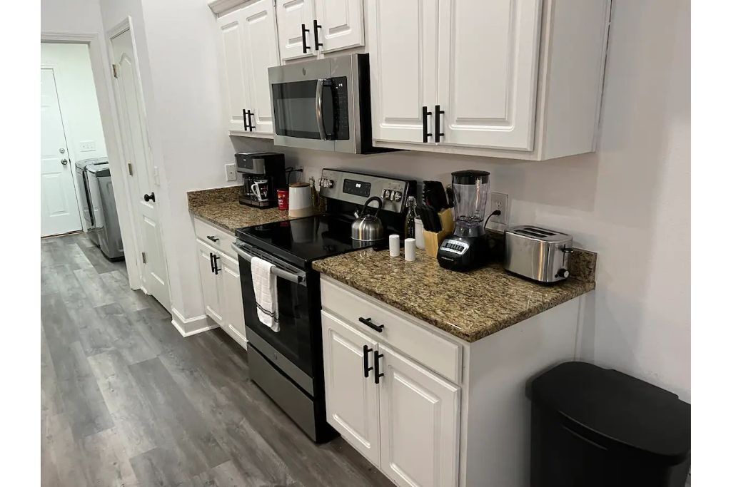 Photo of Kitchen in Emerald Shores