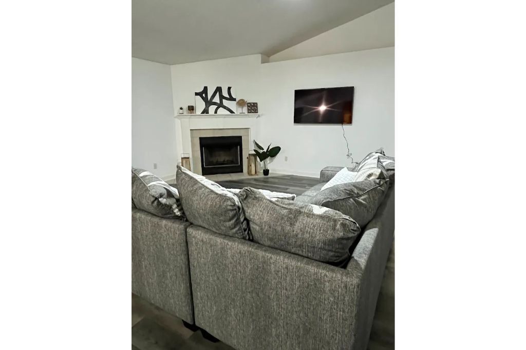 Photo of Livingroom in Emerald Shores