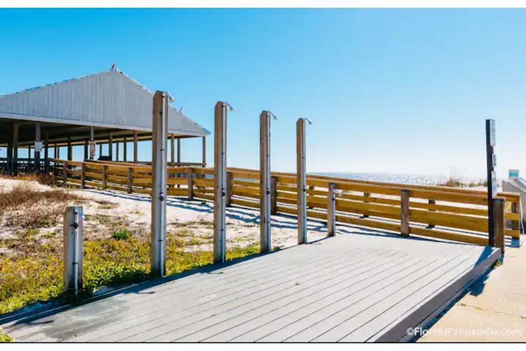 Photo of Outdoor in Emerald Shores