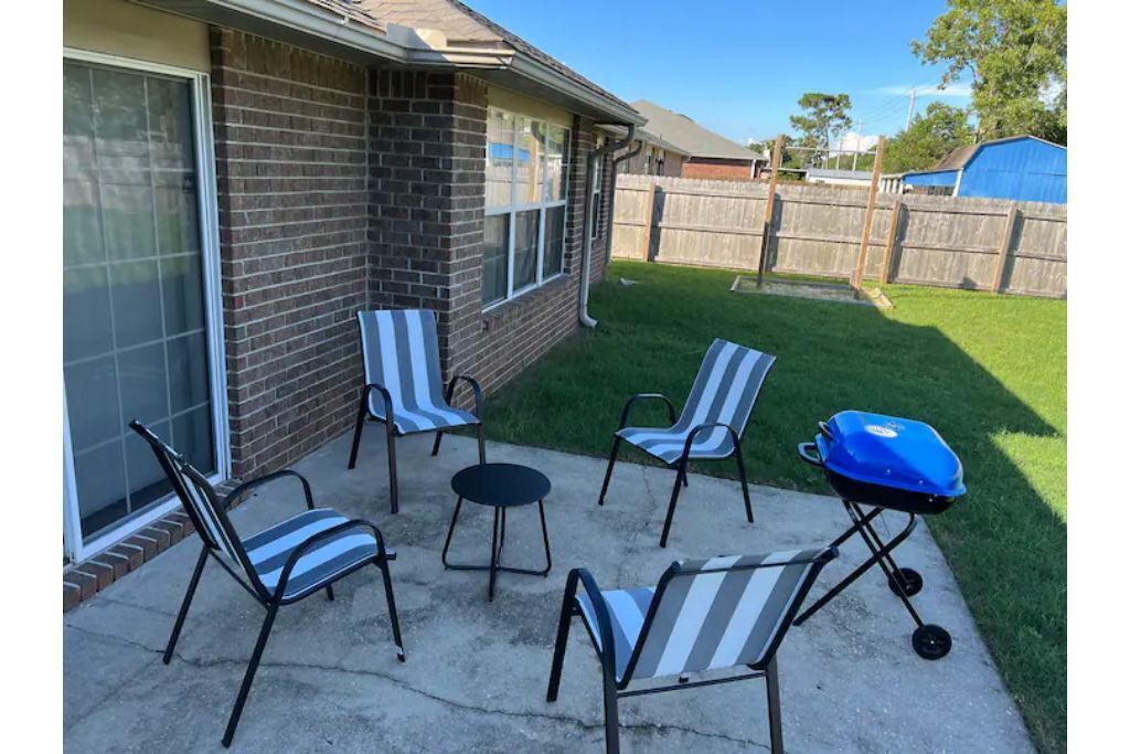 Photo of Patio Balcony in Emerald Shores
