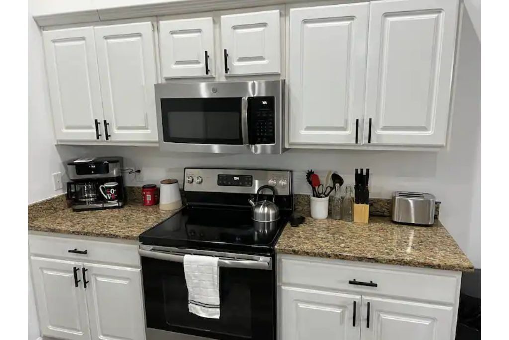 Photo of Kitchen in Emerald Shores