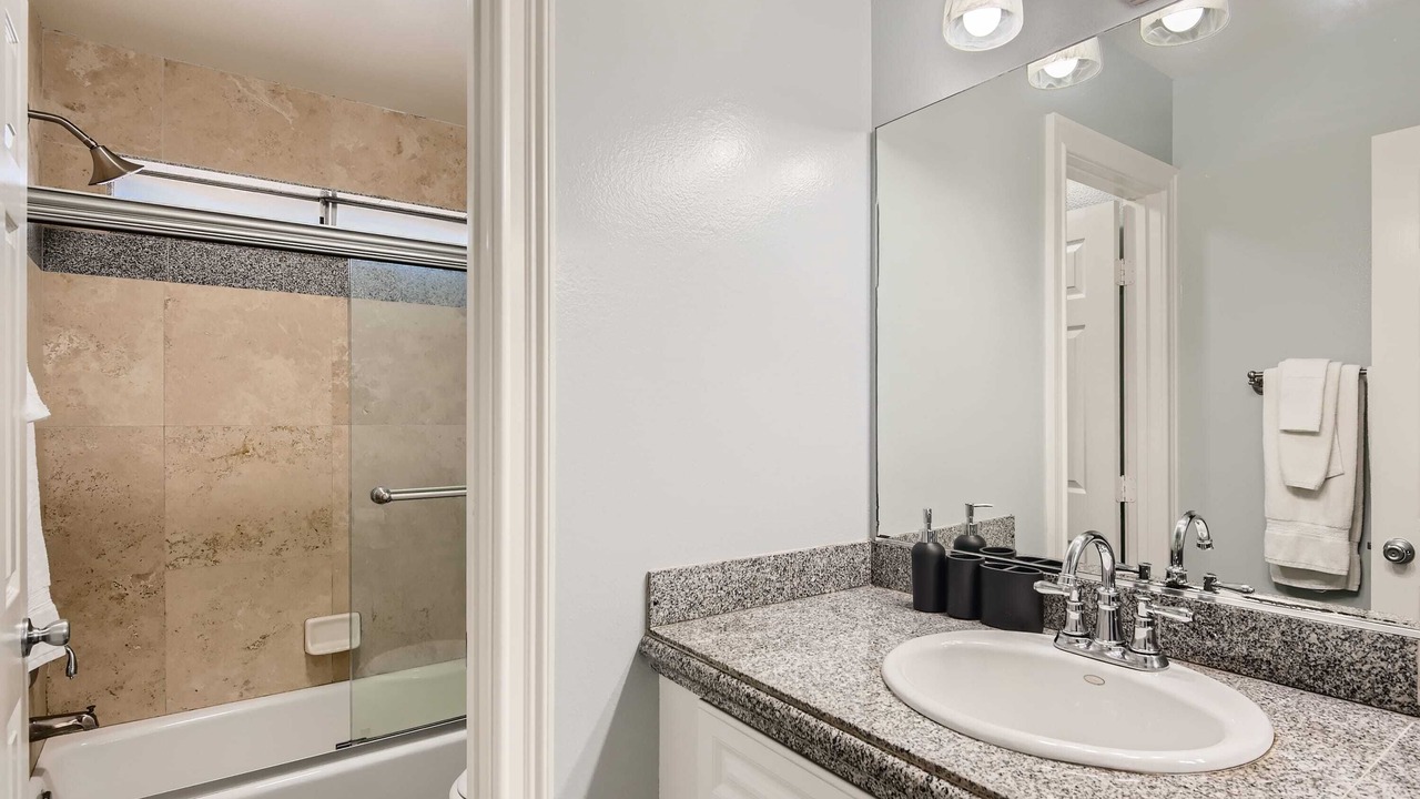 Photo of Bathroom in East Side Costa Mesa