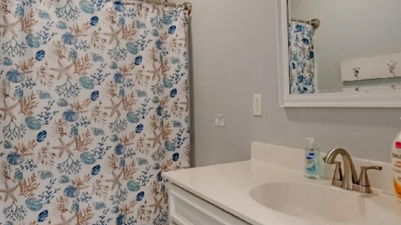 Photo of Bathroom in Long Beach
