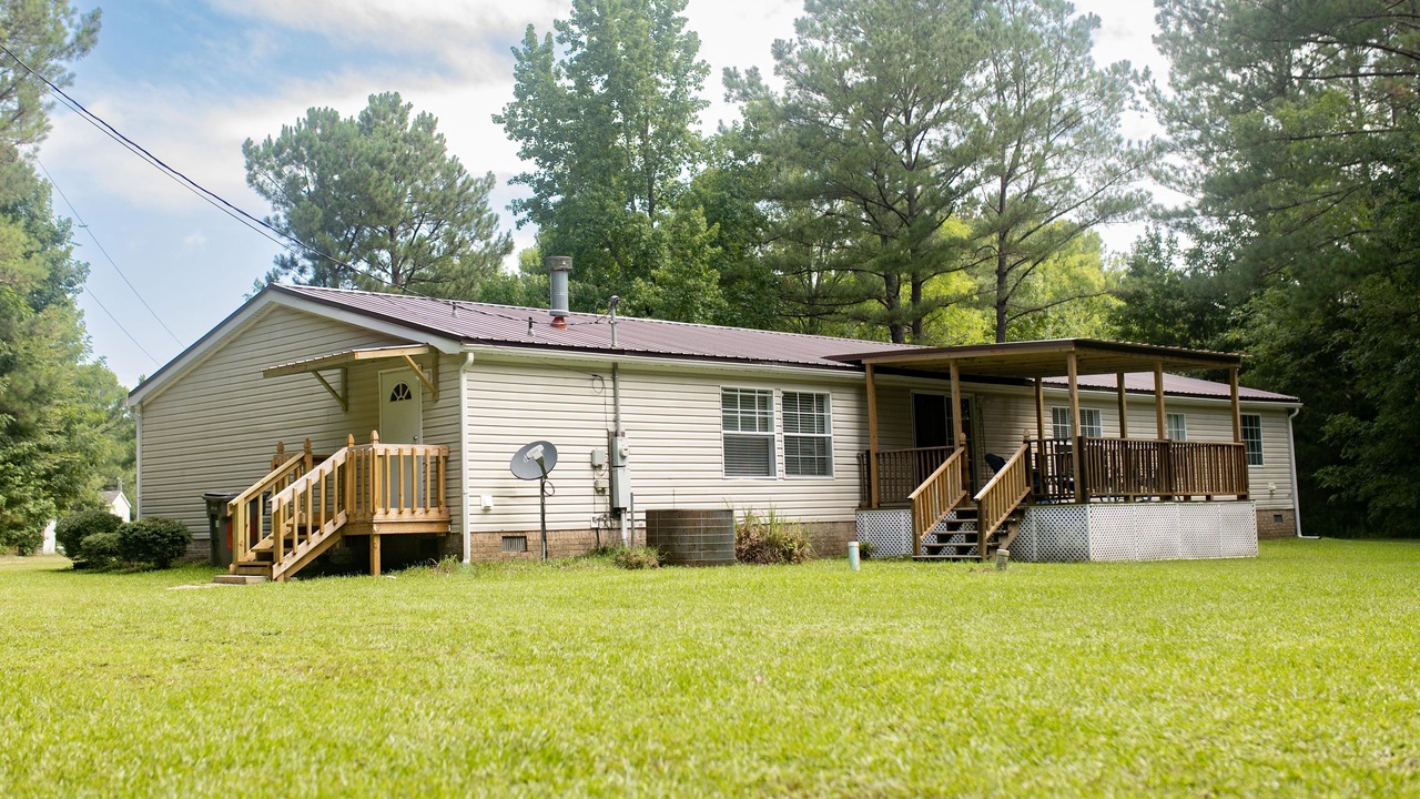 Photo of Outdoor in Starkville