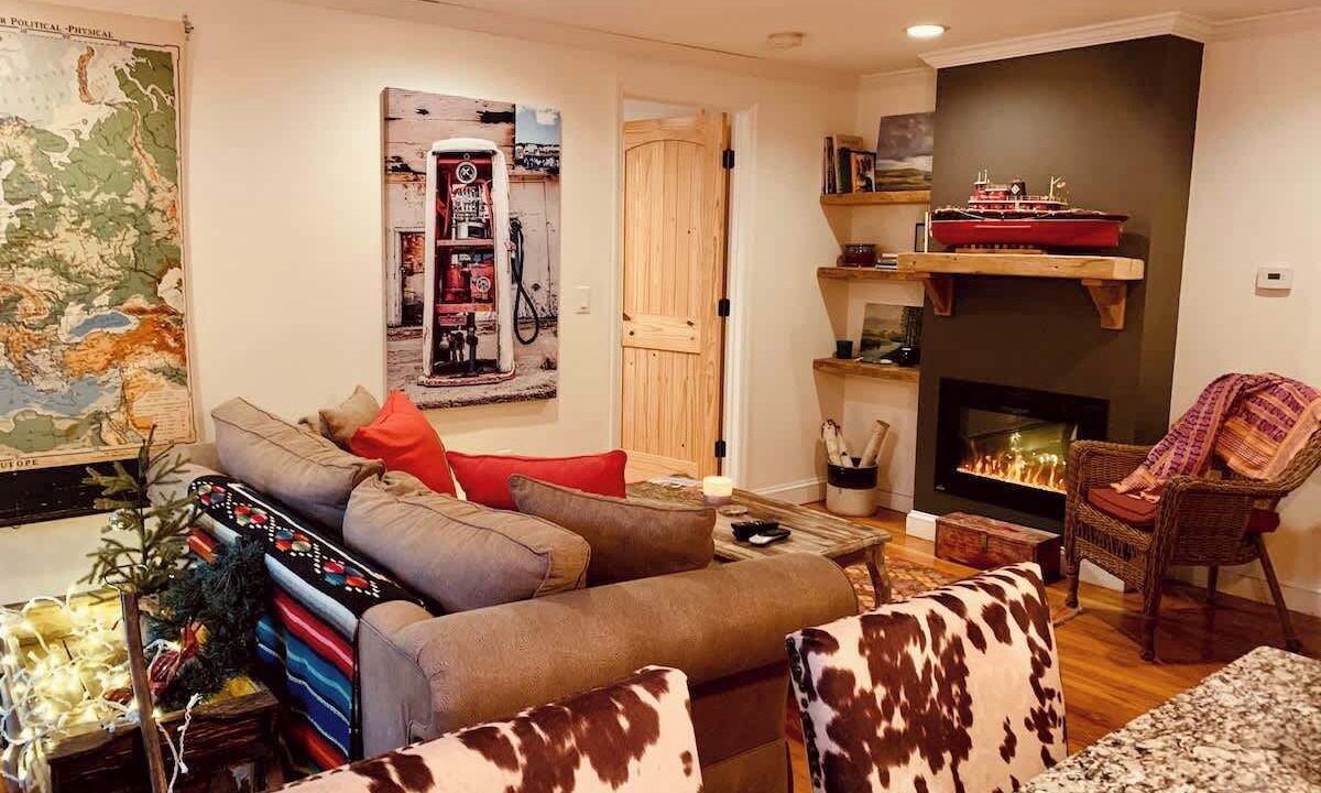 Photo of Livingroom in Firthcliffe