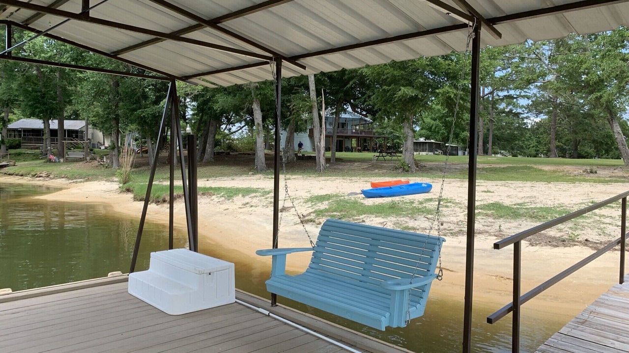 Photo of Outdoor in Abbeville