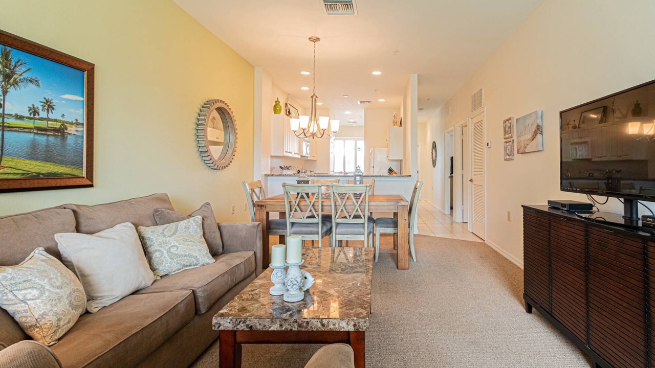 Photo of Livingroom in Naples